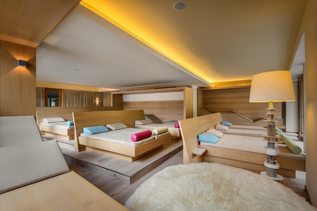 Hotel Diamant ซานกัสซิอาโน ภายนอก รูปภาพ