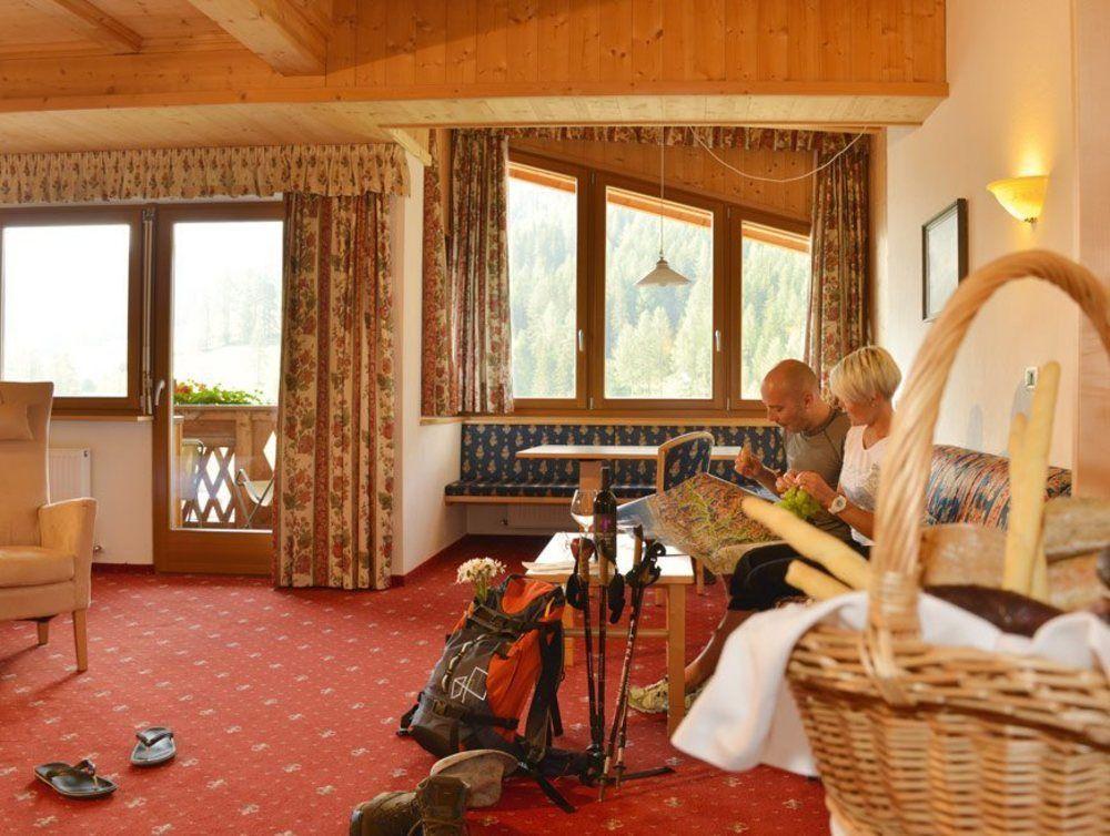 Hotel Diamant ซานกัสซิอาโน ภายนอก รูปภาพ