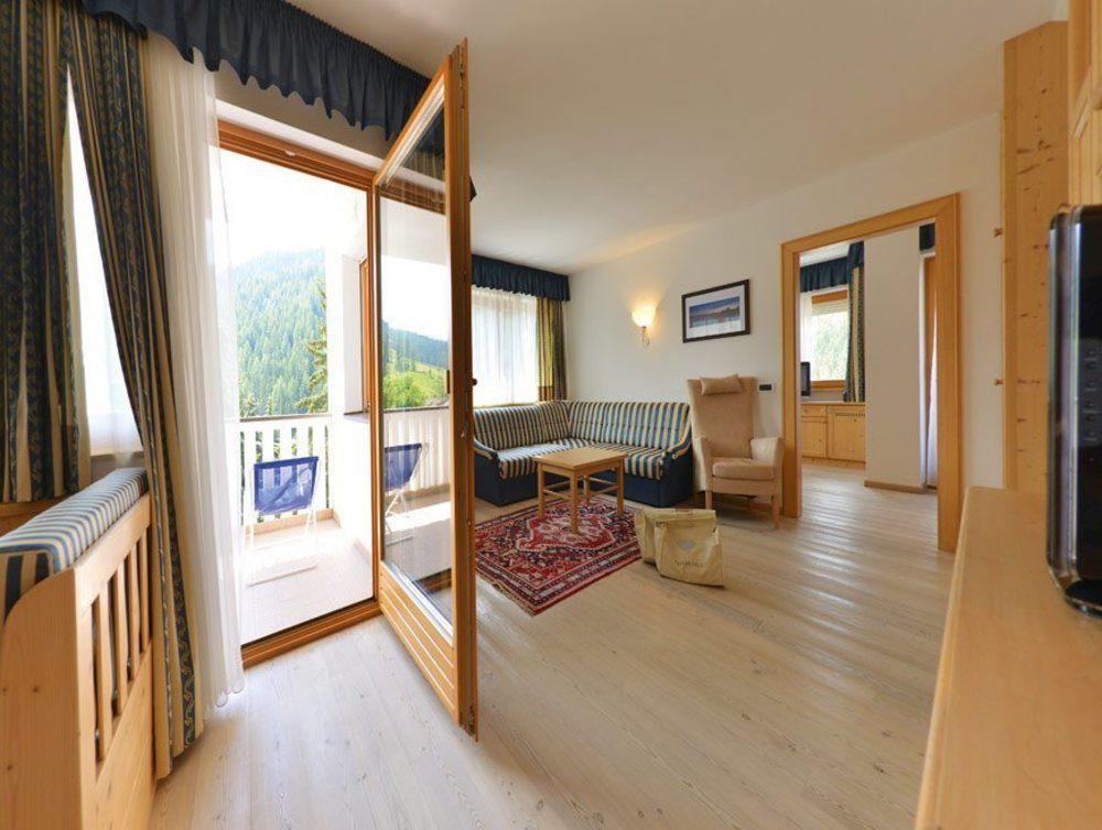 Hotel Diamant ซานกัสซิอาโน ภายนอก รูปภาพ