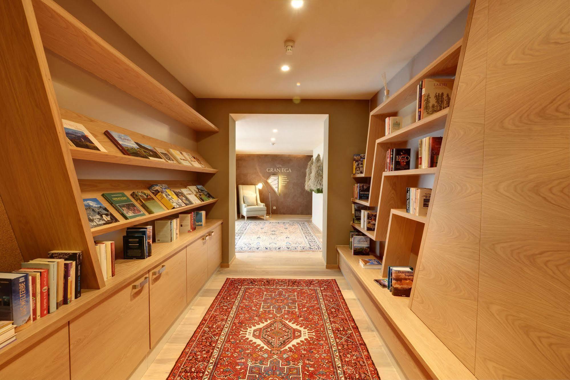 Hotel Diamant ซานกัสซิอาโน ภายนอก รูปภาพ